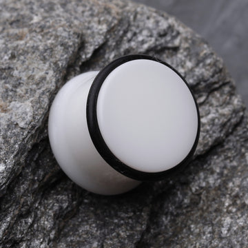 Detail View 1 of A Pair of Hypo-Allergenic Silicone O-Ring-Black